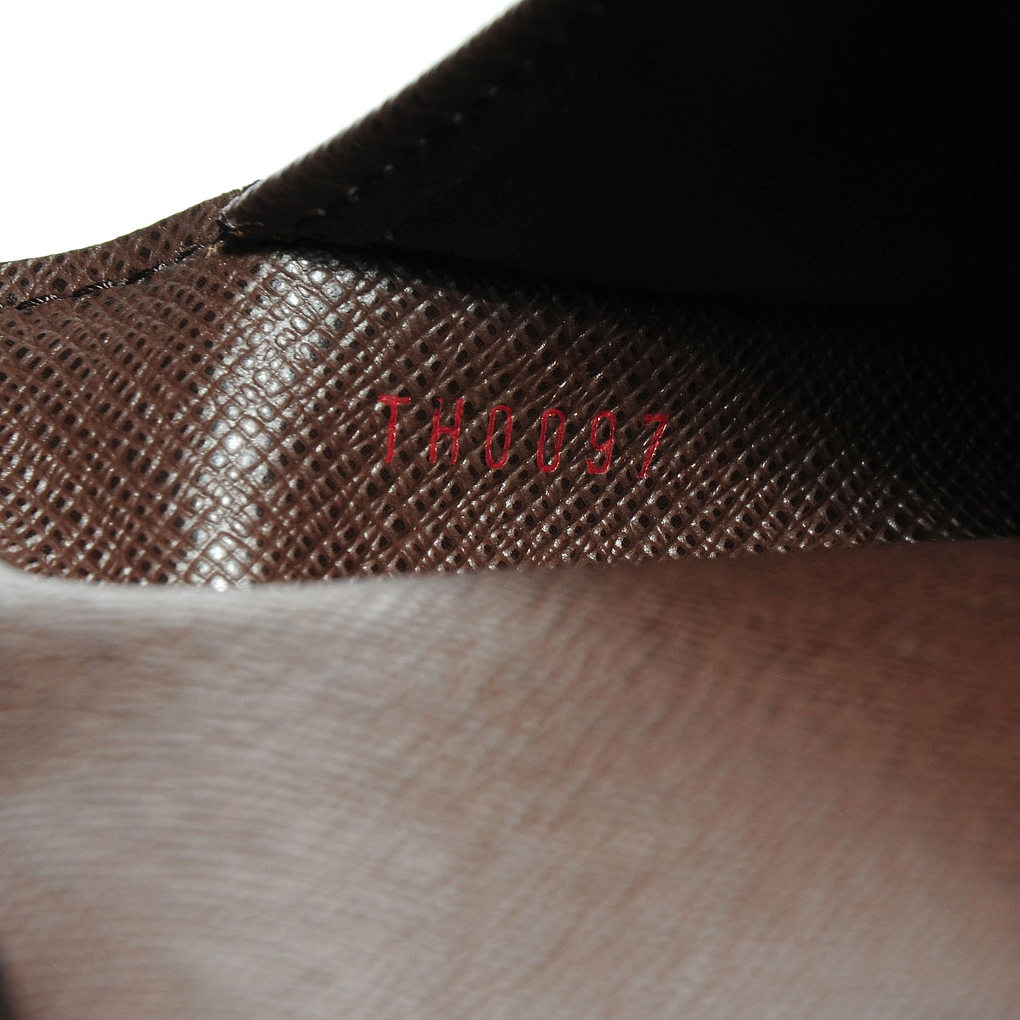 Damier Ebene Porte Tresor International Wallet