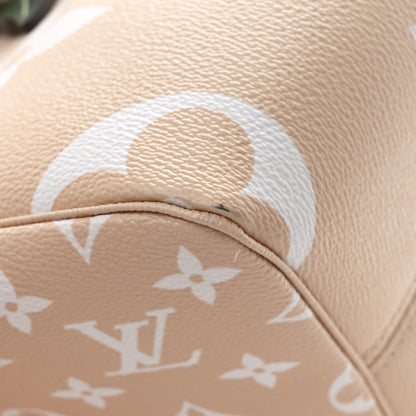 Louis Vuitton Monogram Giant By The Pool Neverfull MM Brume 10 of 10