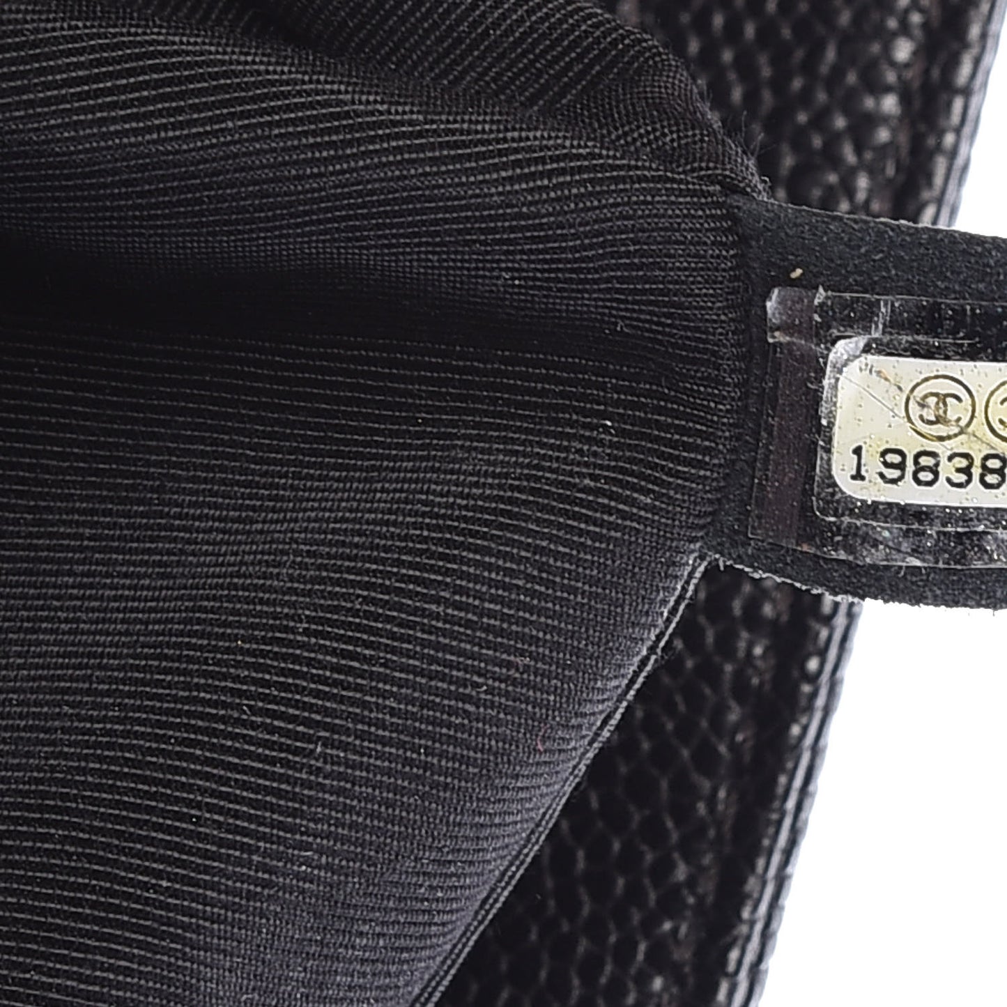 Caviar Quilted New Medium Boy Flap Black