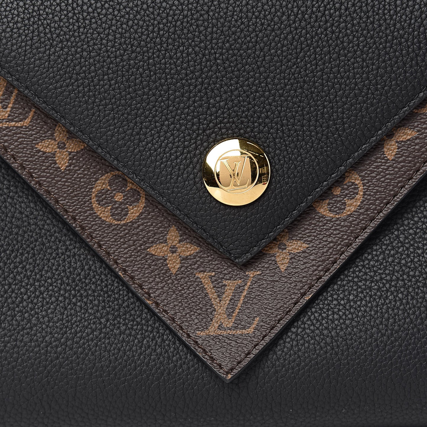 Monogram Double V Black