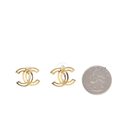Chanel Metal Obazine CC Earrings Gold 2 of 5