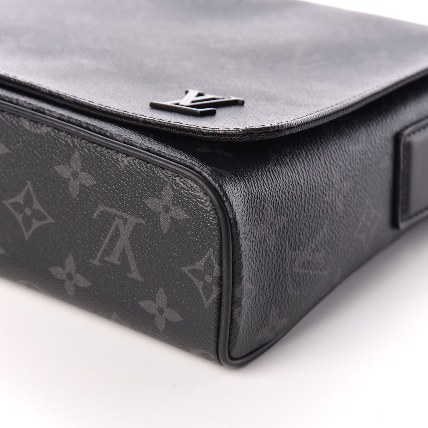 Monogram Eclipse District PM Black