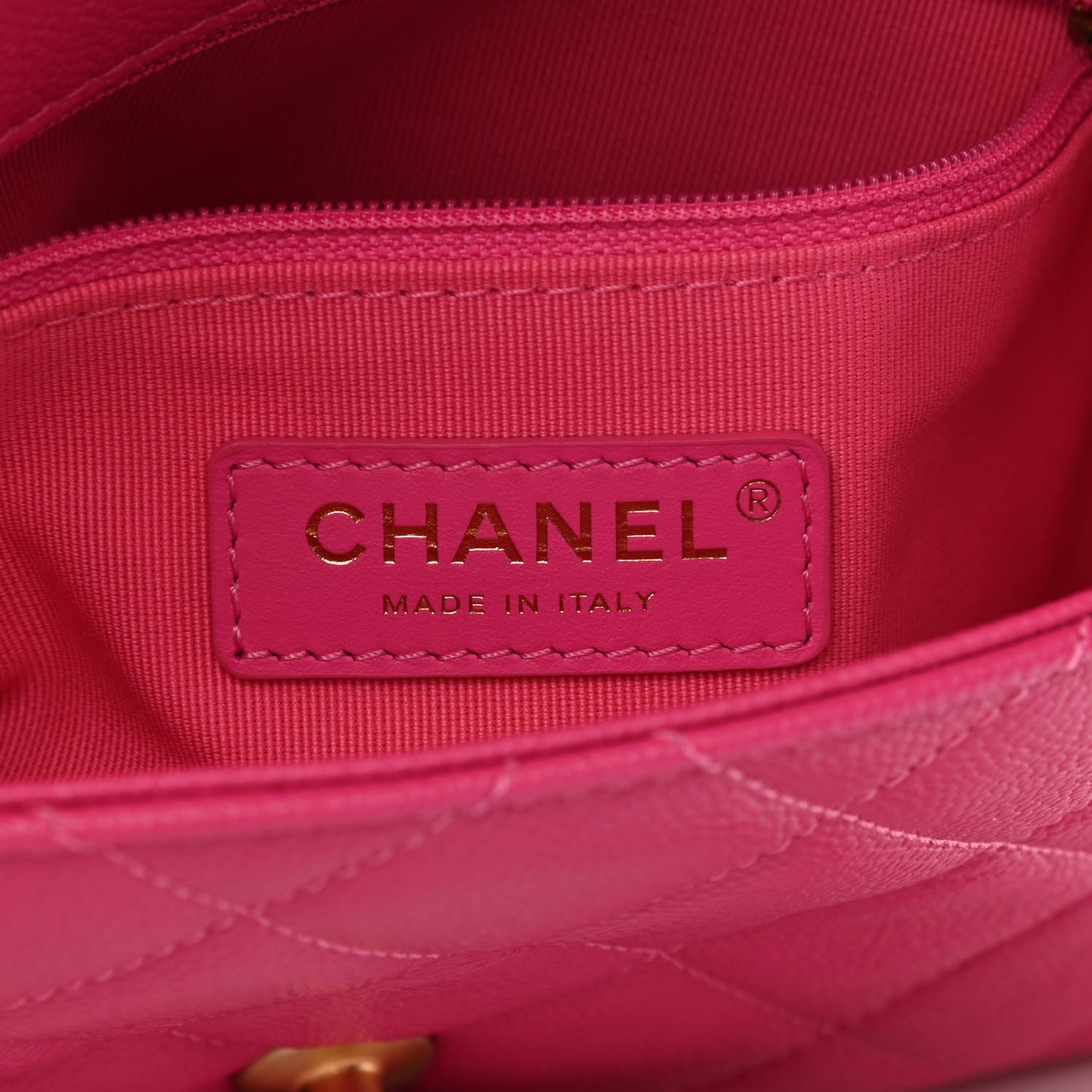 Shiny Caviar Quilted Small Chain Melody Flap Dark Pink
