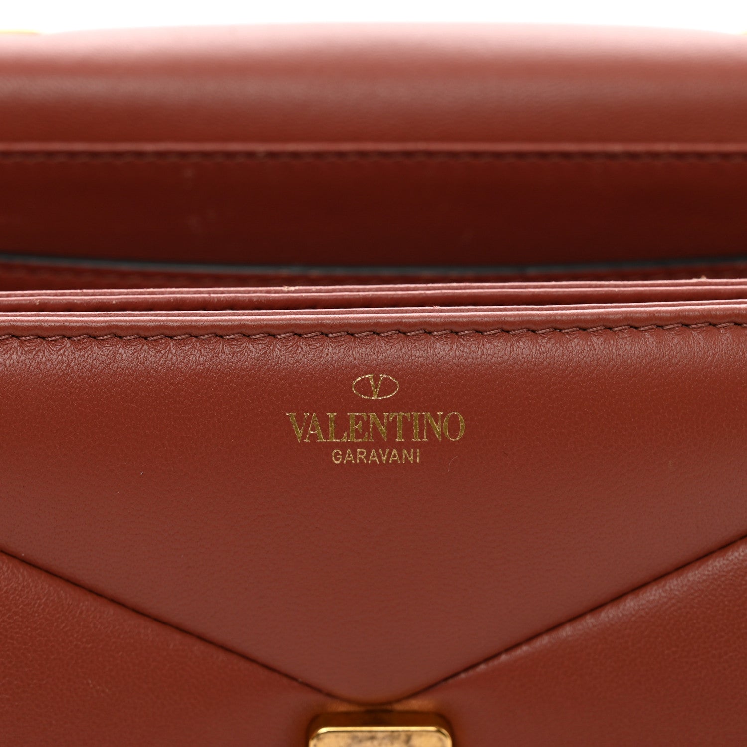 Valentino Garavani Nappa One Stud Chain Clutch Gingerbread 6 of 10