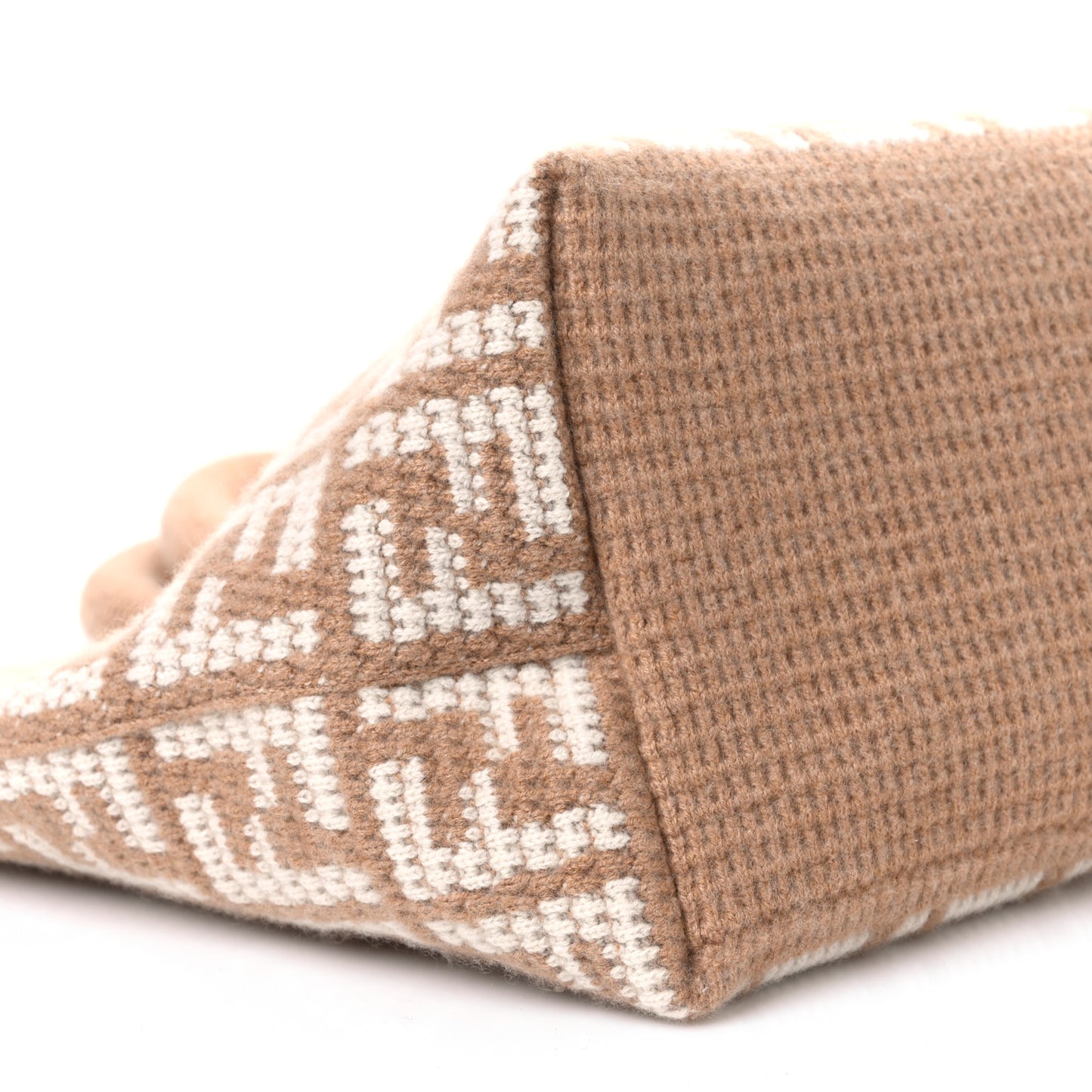 Cashmere Knit FF Large Shopper Tote Cammello