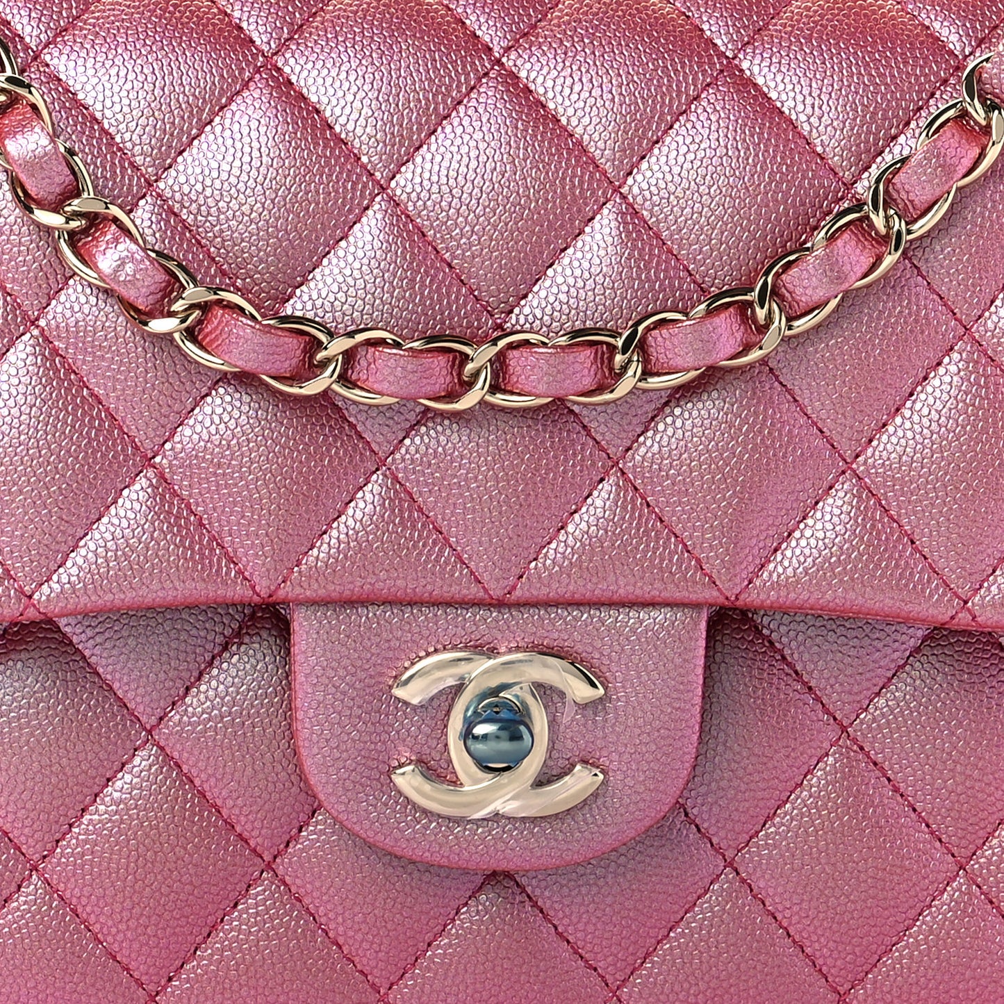 Iridescent Caviar Quilted Medium Double Flap Pink