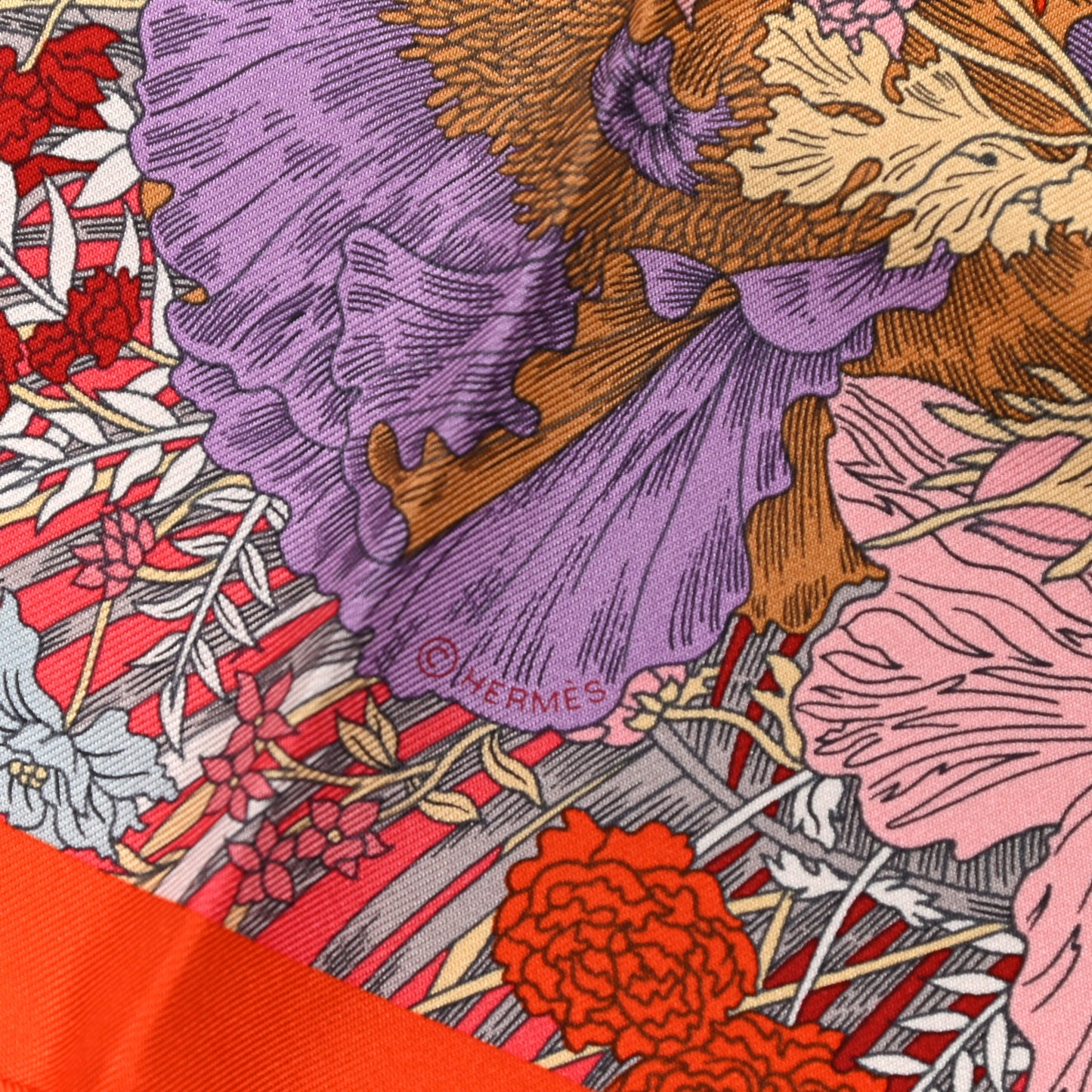 Silk Robe Legere Scarf 45 Vermillion Rose Gris