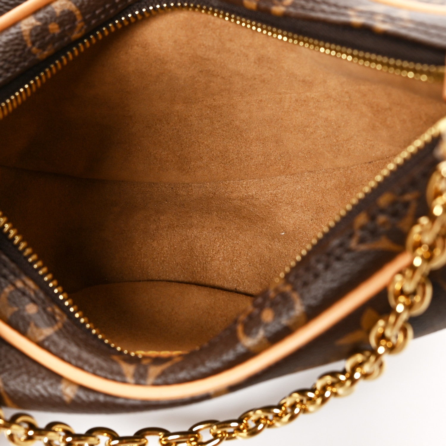Louis Vuitton Monogram Loop 5 of 9