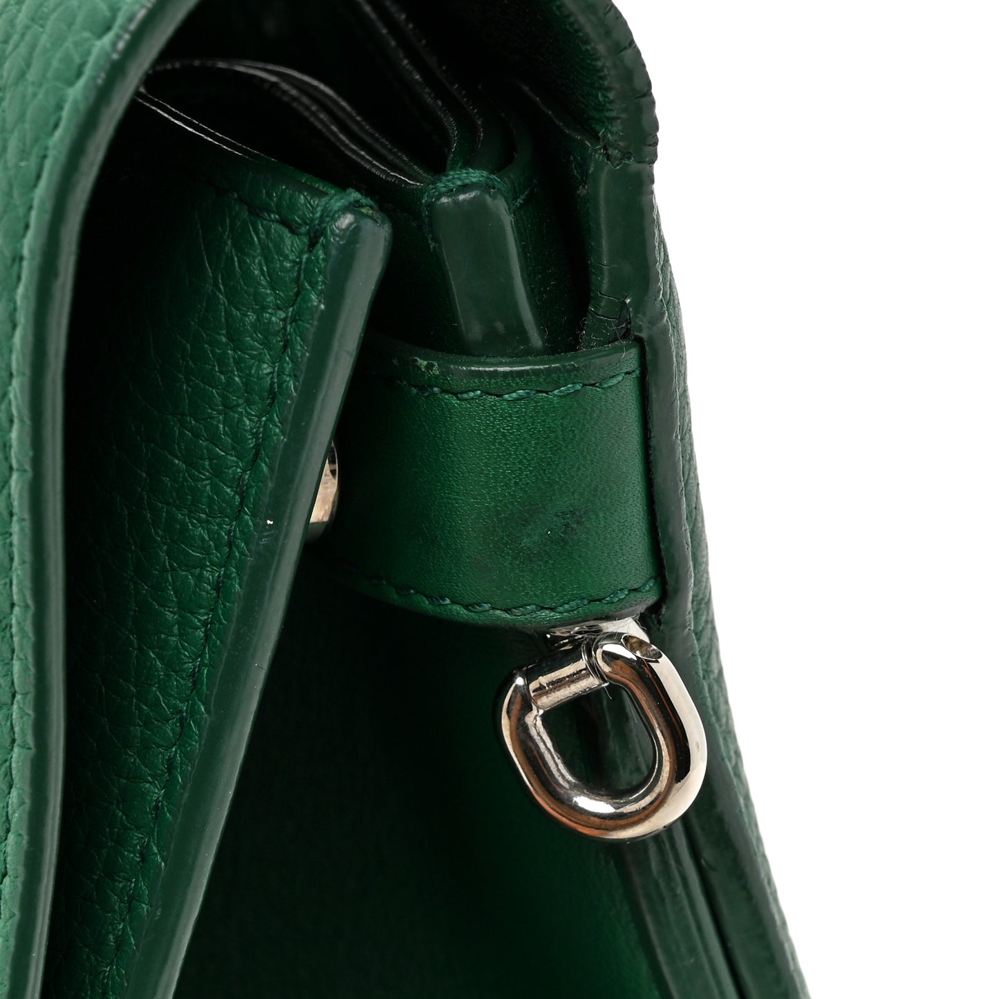 Grained Calfskin Diorever Flap Green