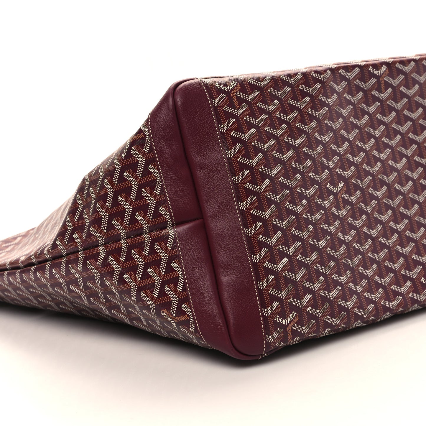 Goyardine Artois GM Burgundy