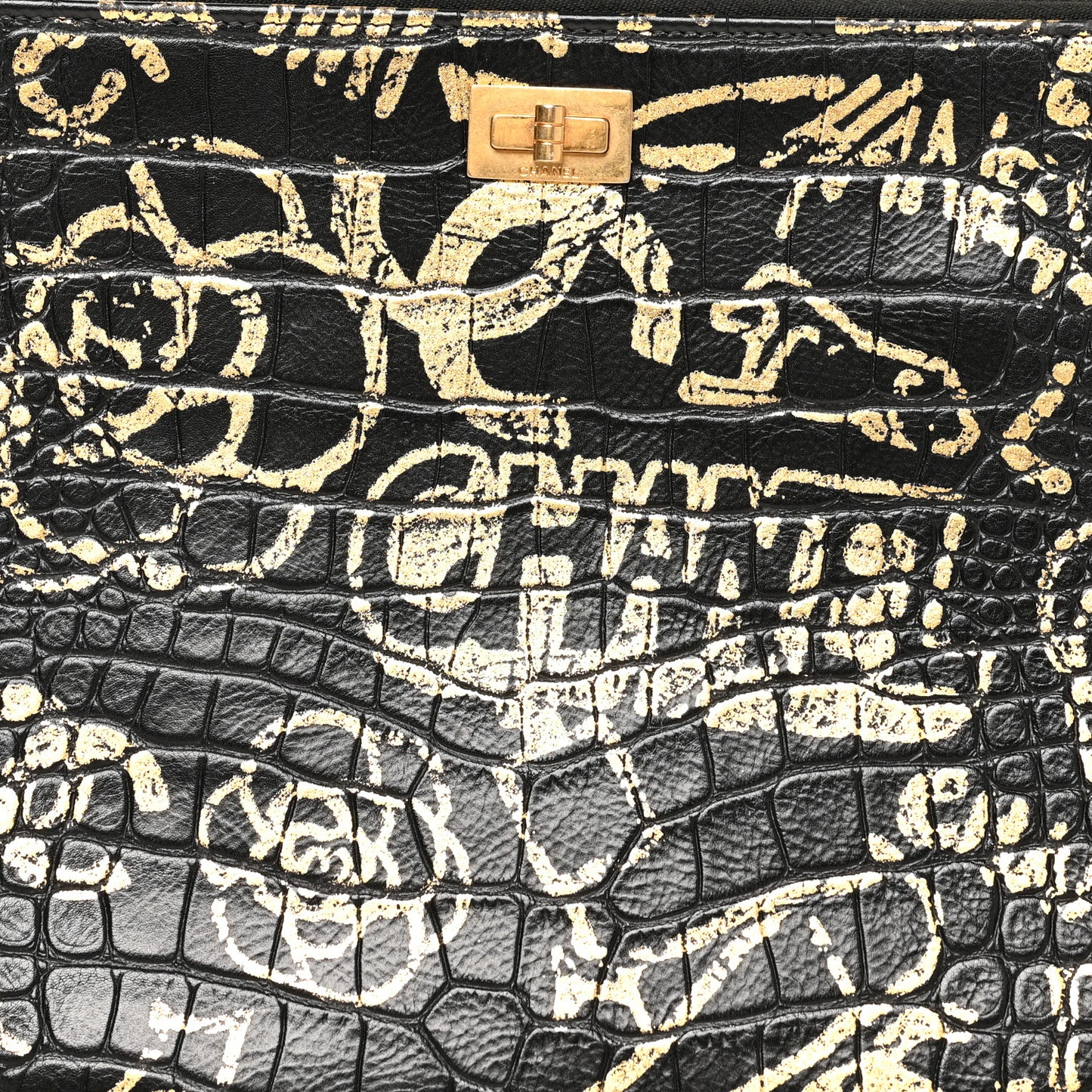 Calfskin Crocodile Embossed Graffiti 2.55 Medium Cocodile Reissue Cosmetic Case Black Gold