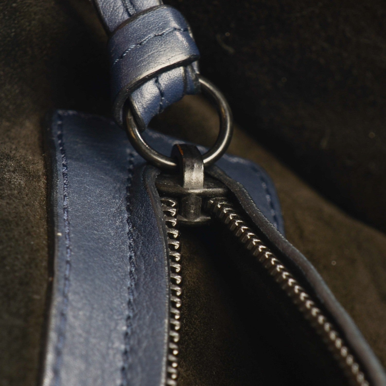 Celine Supple Calfskin Medium Phantom Luggage Midnight 9 of 10