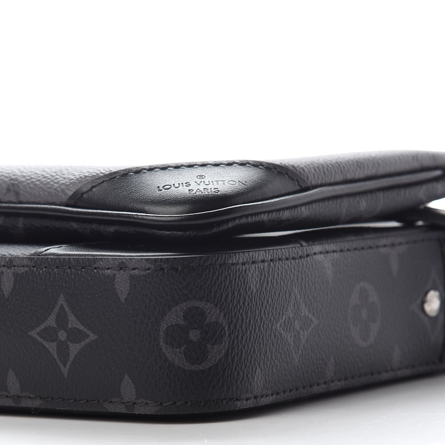 Reverse Monogram Eclipse Trio Messenger