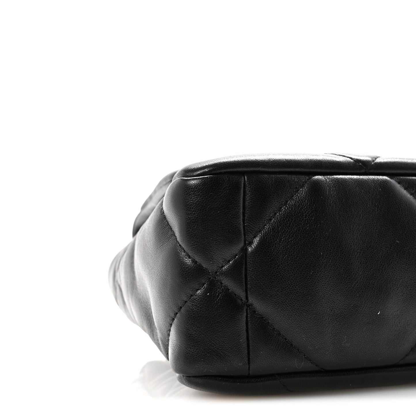 Lambskin Quilted Medium Chanel 19 Flap Black