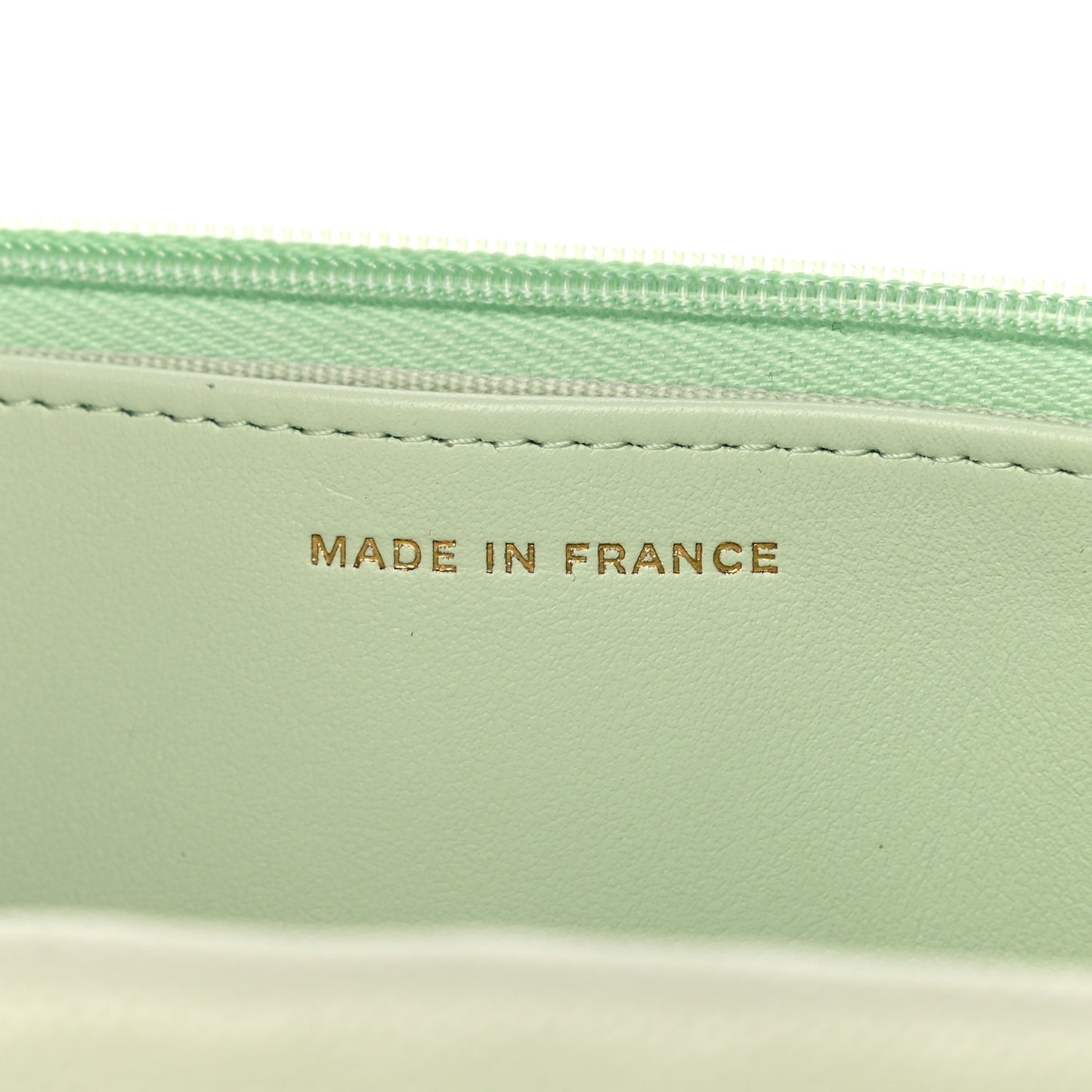 Caviar Quilted Wallet On Chain WOC Light Green