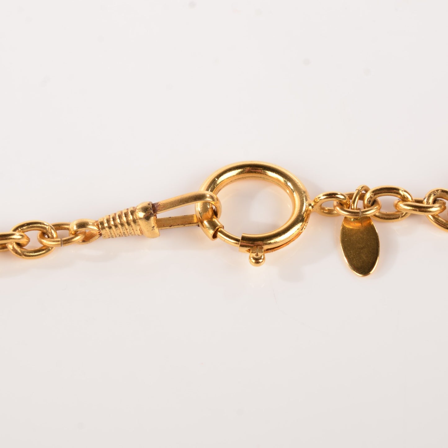 CC Pendant Necklace Gold
