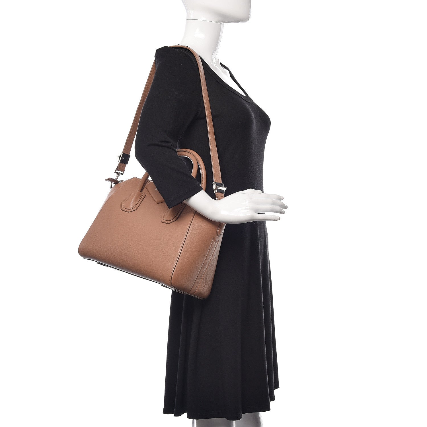 Givenchy Sugar Goatskin Small Antigona Medium Beige 2 of 9