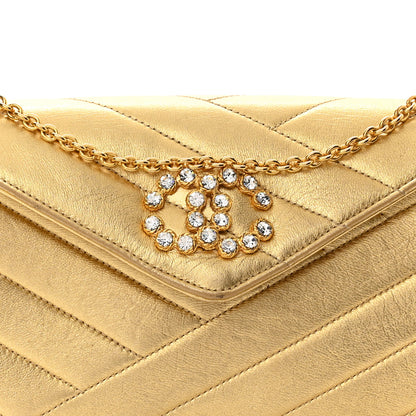 Chanel Metallic Lambskin Crystal Chevron Chain Clutch Gold 7 of 11