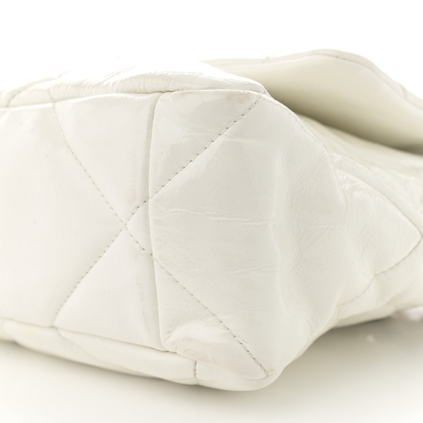 Shiny Crumpled Calfskin Quilted Large Chanel 19 Flap White