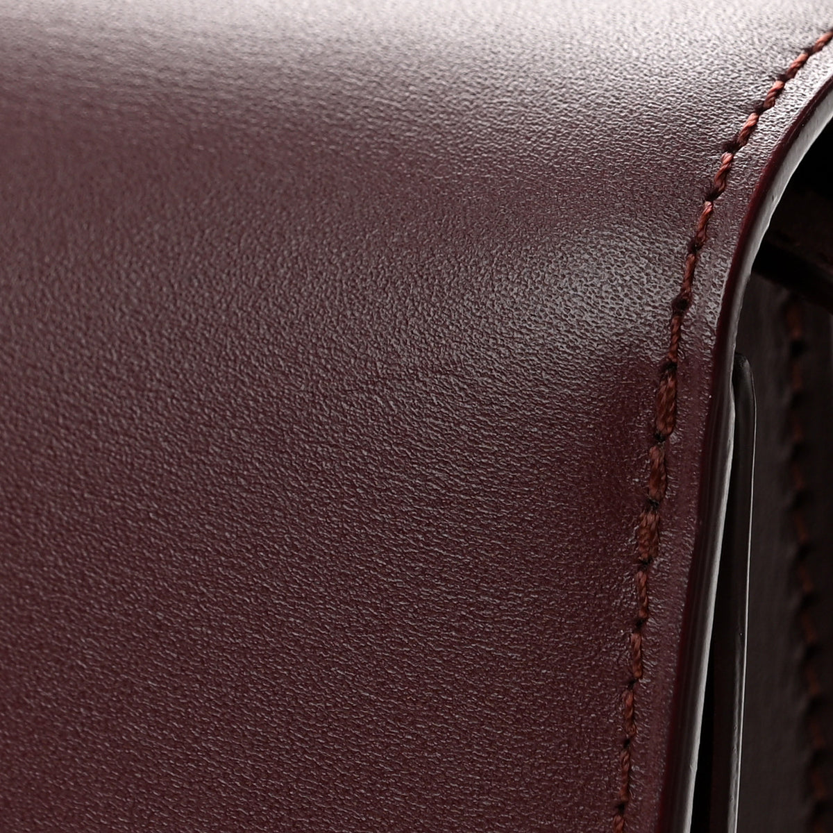 Box Calfskin Medium Classic Box Flap Bag Burgundy