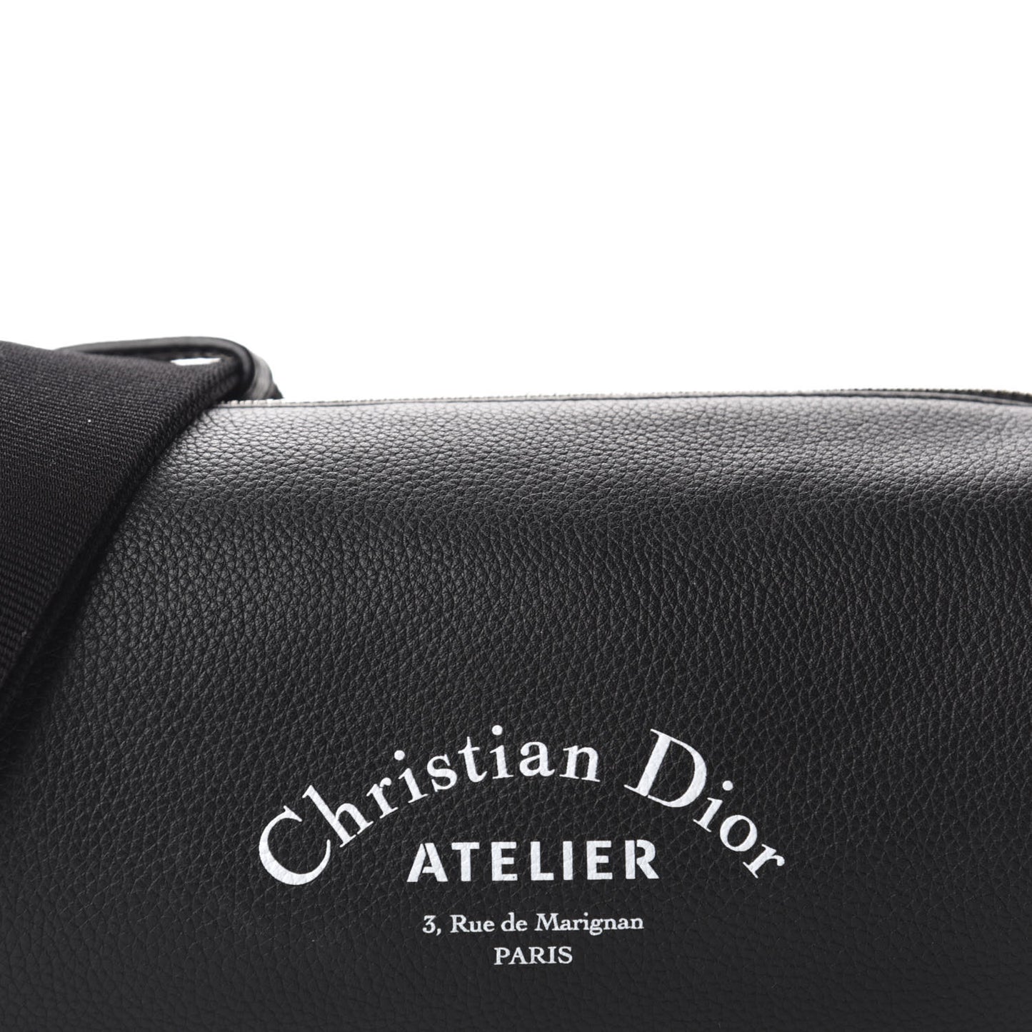 HOMME Grained Calfskin Mens Roller Pouch Black