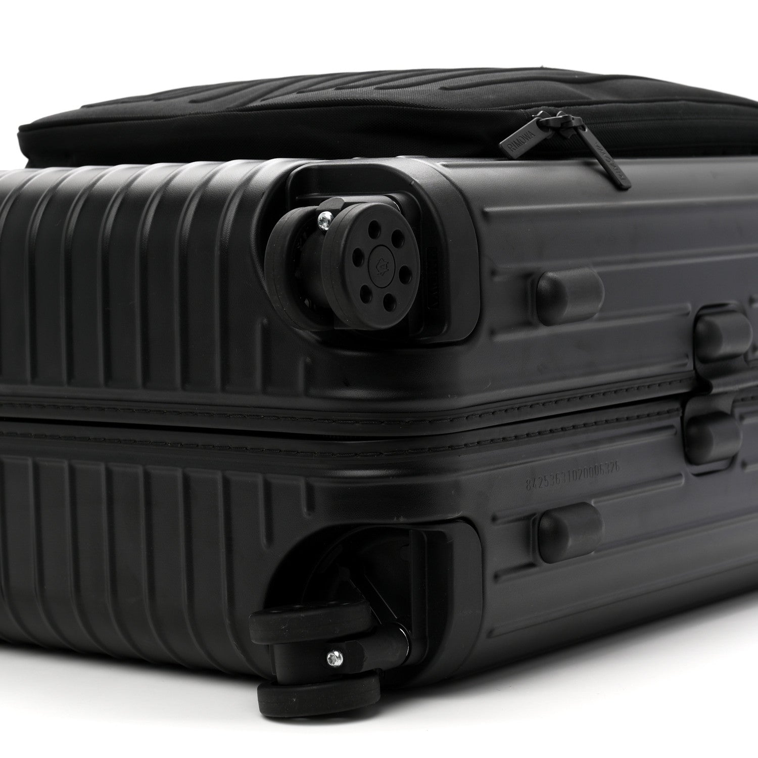 Rimowa Polycarbonate Essential Sleeve Cabin Matte Black 1918495