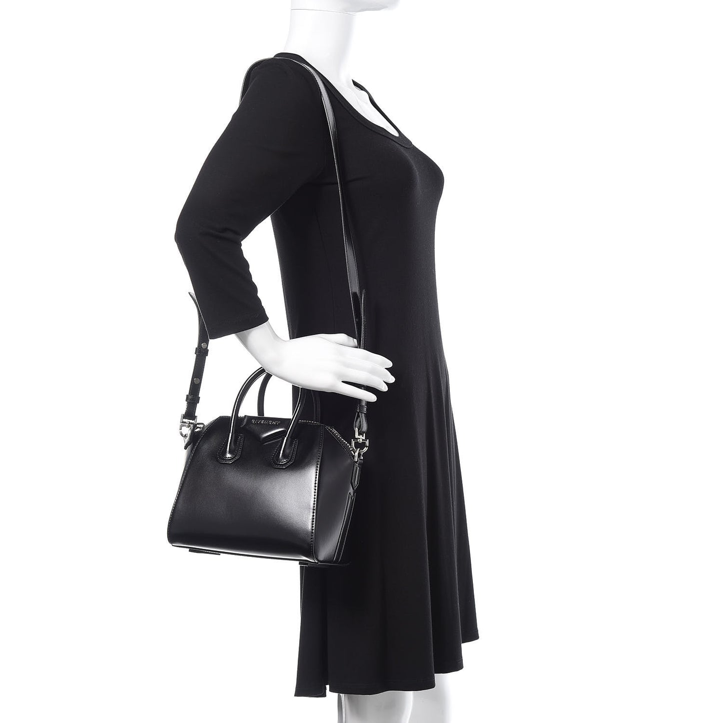 Shiny Lord Calfskin Mini Antigona Black