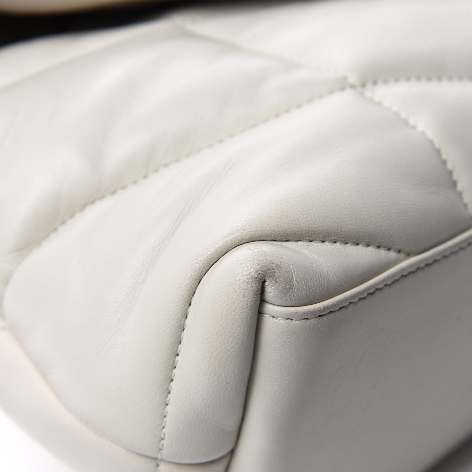 Saint Laurent Lambskin Quilted Small Loulou Puffer Monogram Chain Satchel Blanc Vintage 8 of 16