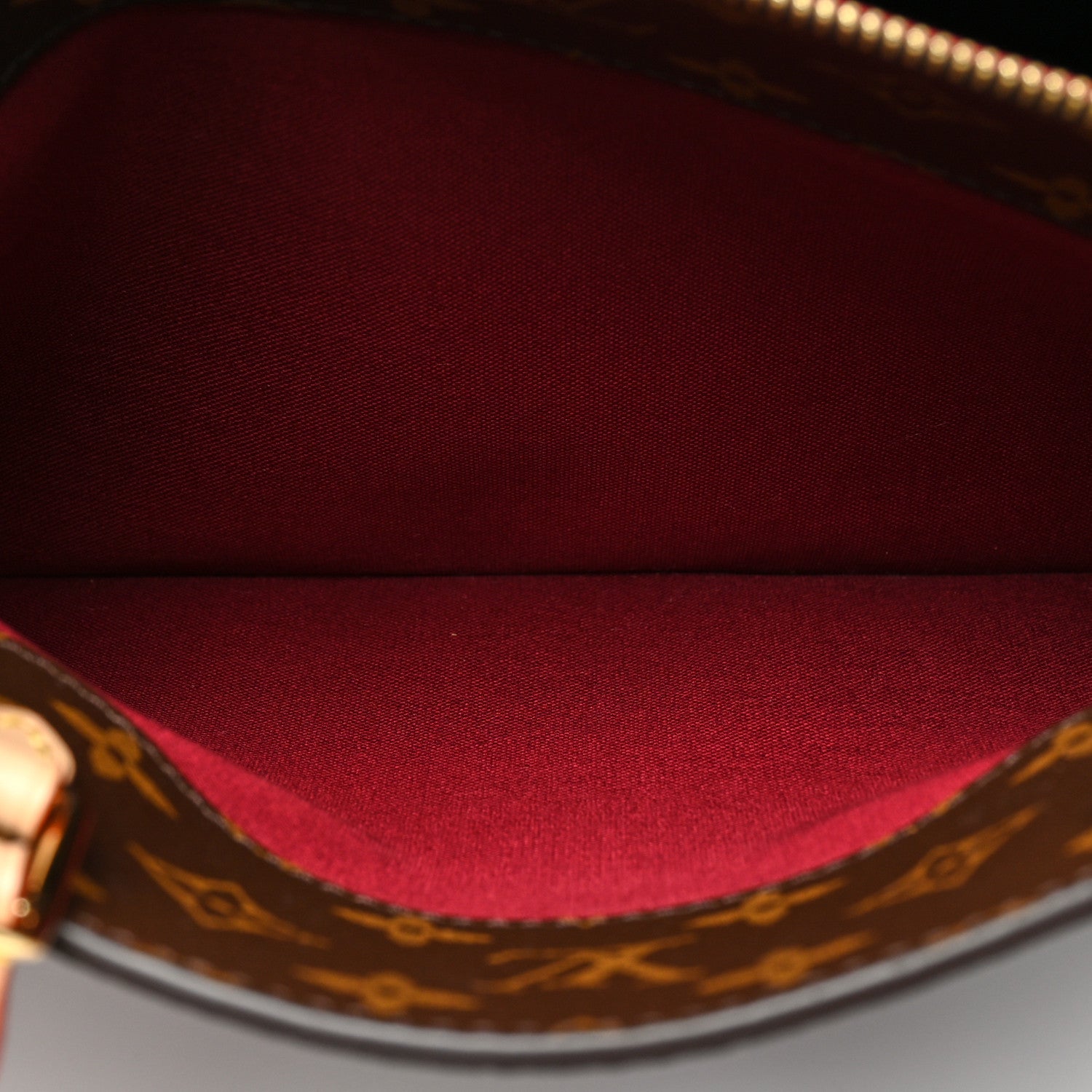 Louis Vuitton Monogram Grand Palais 7 of 9