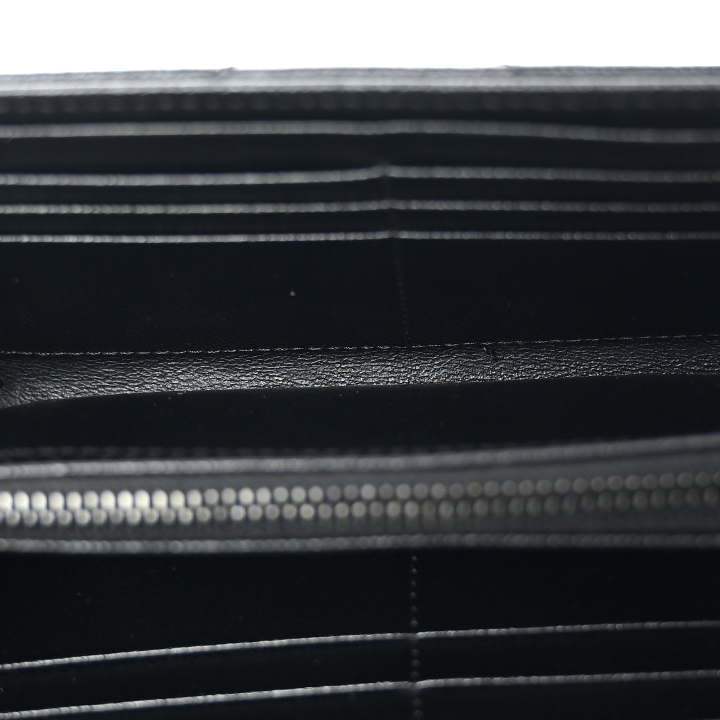 Grain De Poudre Matelasse Chevron Monogram Flap Wallet Black
