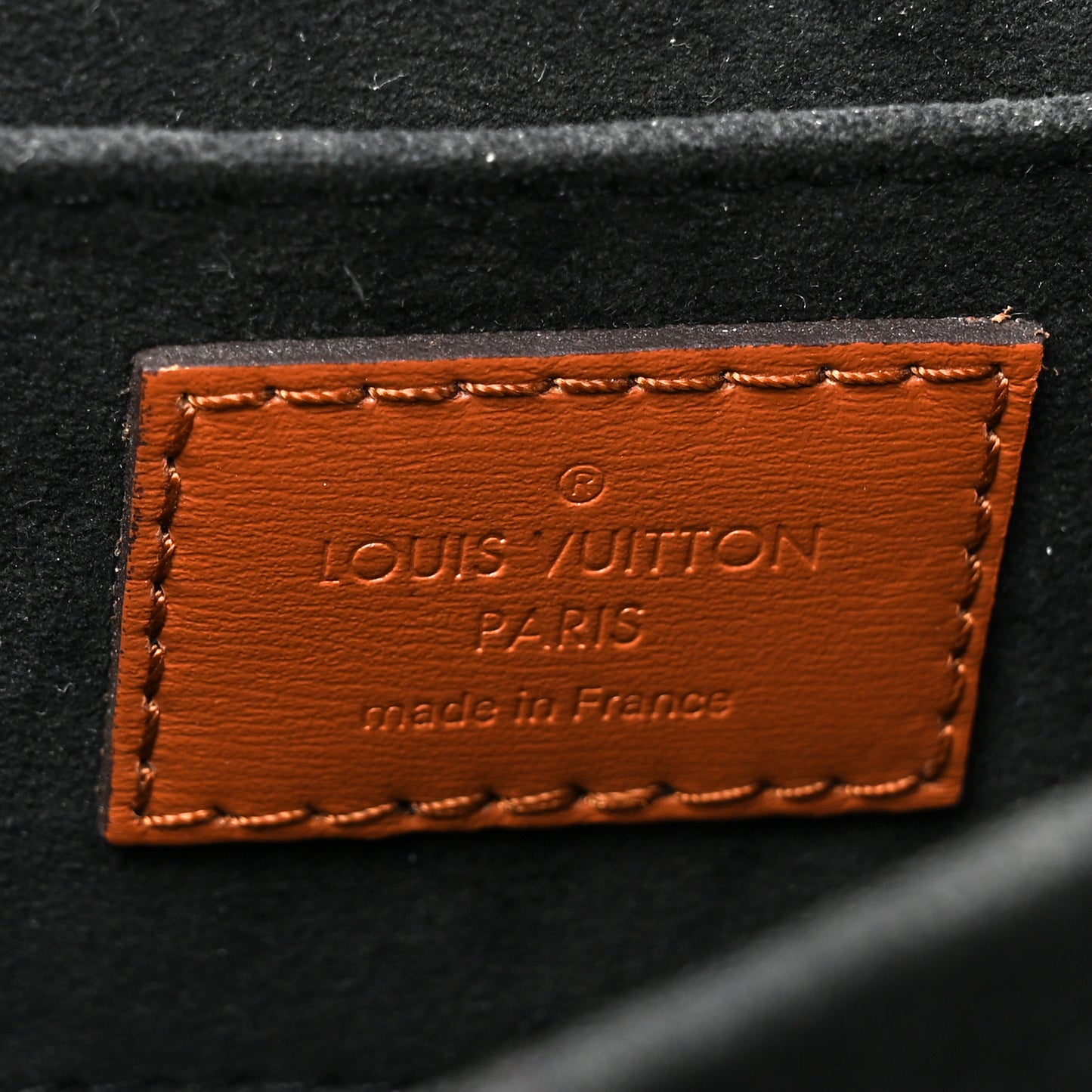 Reverse Monogram Dauphine Mini
