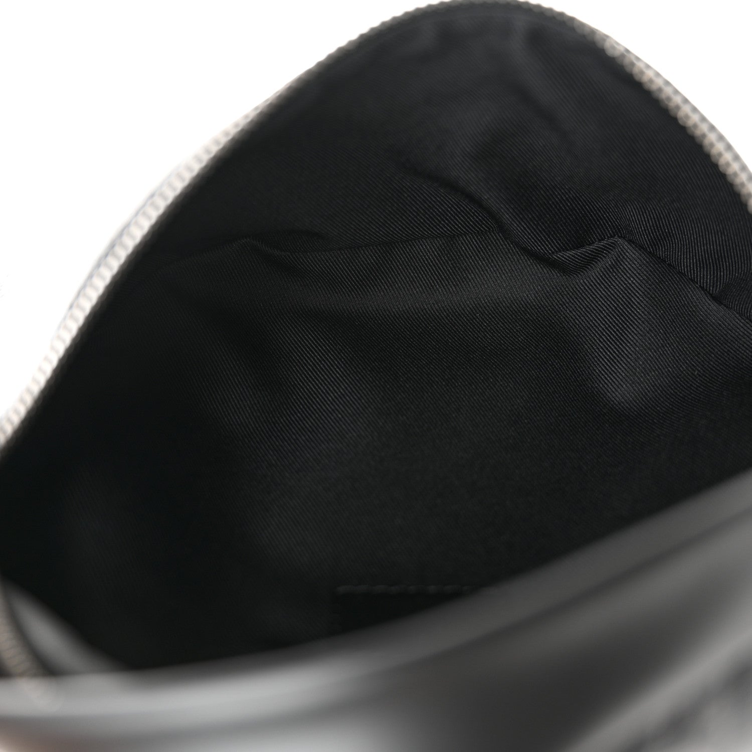 Louis Vuitton Monogram Eclipse Discovery Bumbag PM 5 of 9