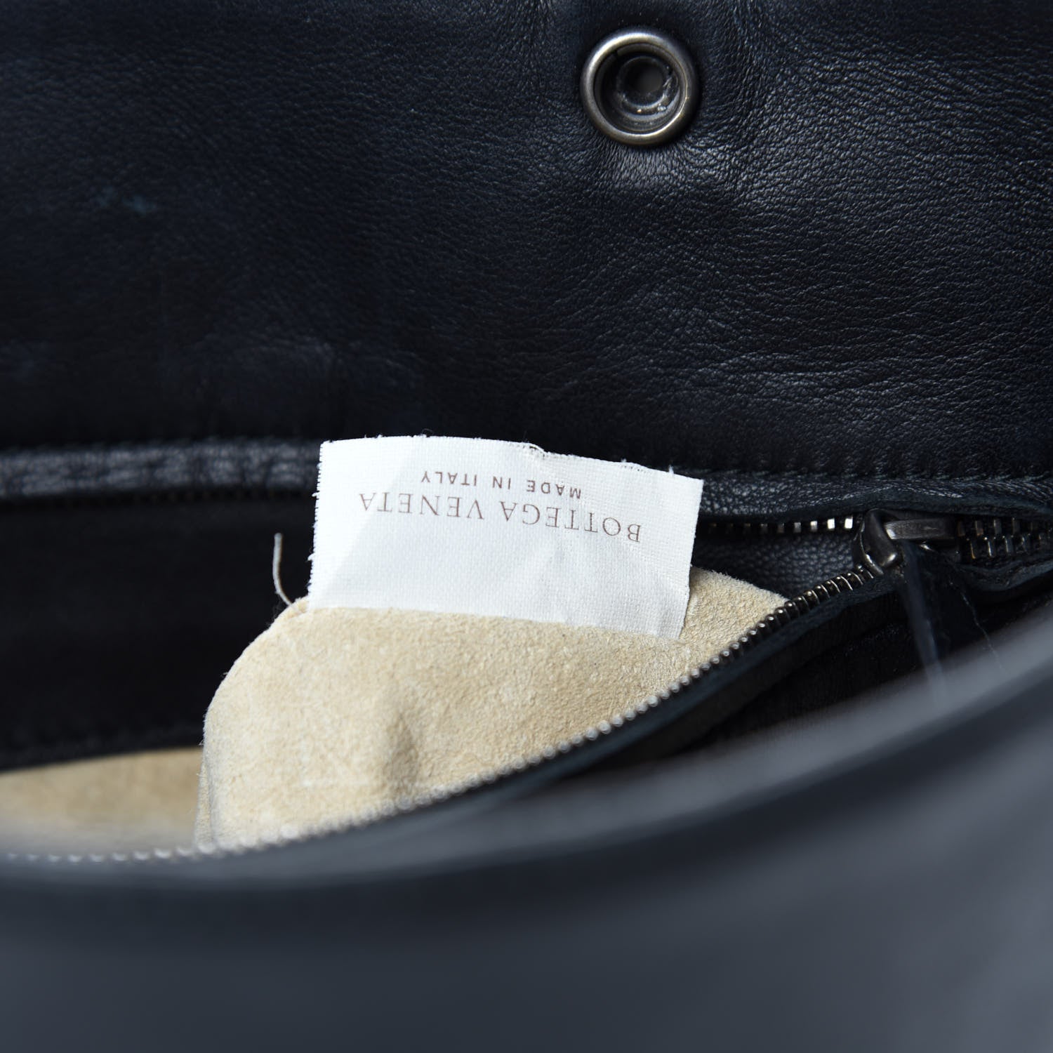 Bottega Veneta Nappa Intrecciato Tote Black 　　　　　 12 of 14