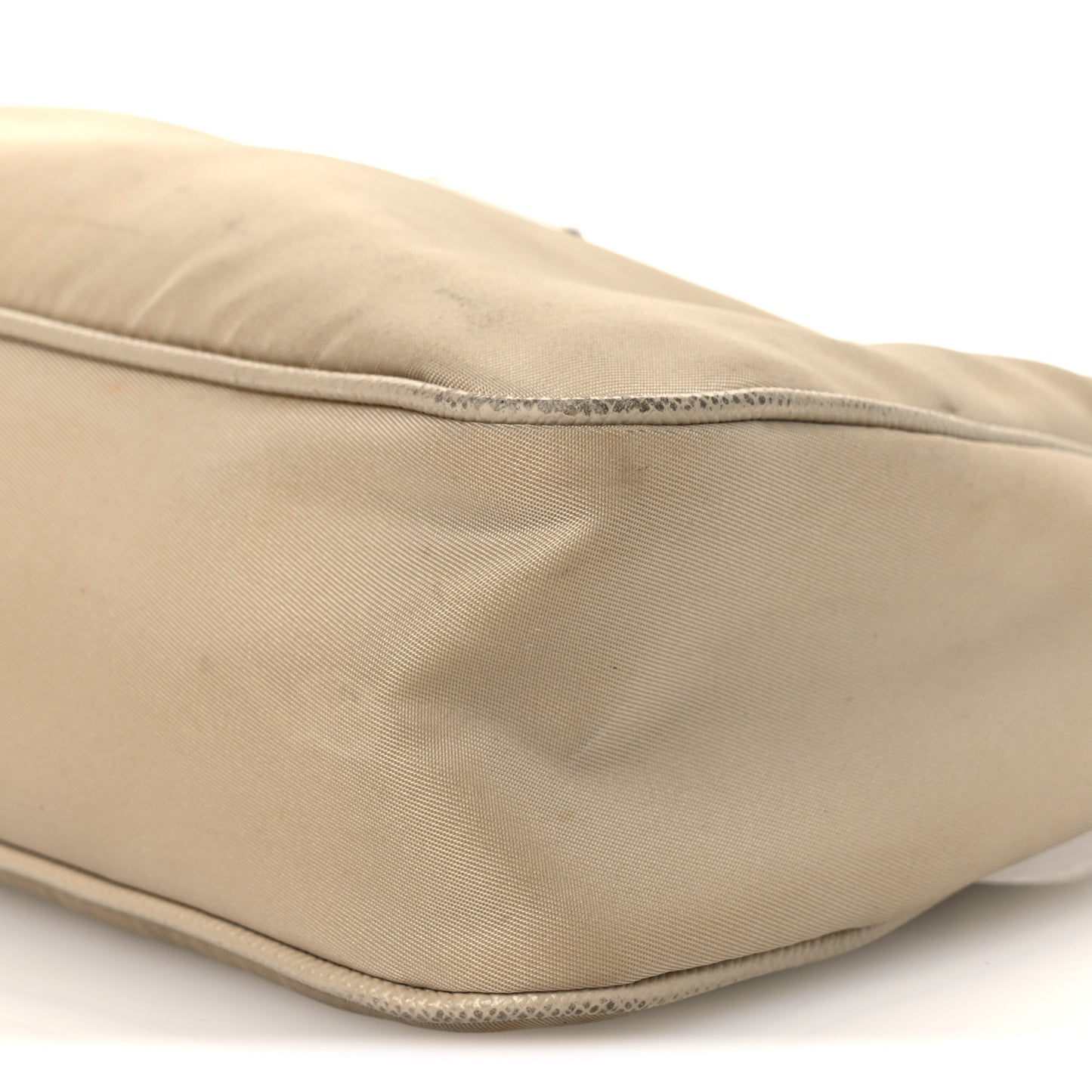 Re-Nylon Saffiano Re-Edition 2005 Shoulder Bag Deserto