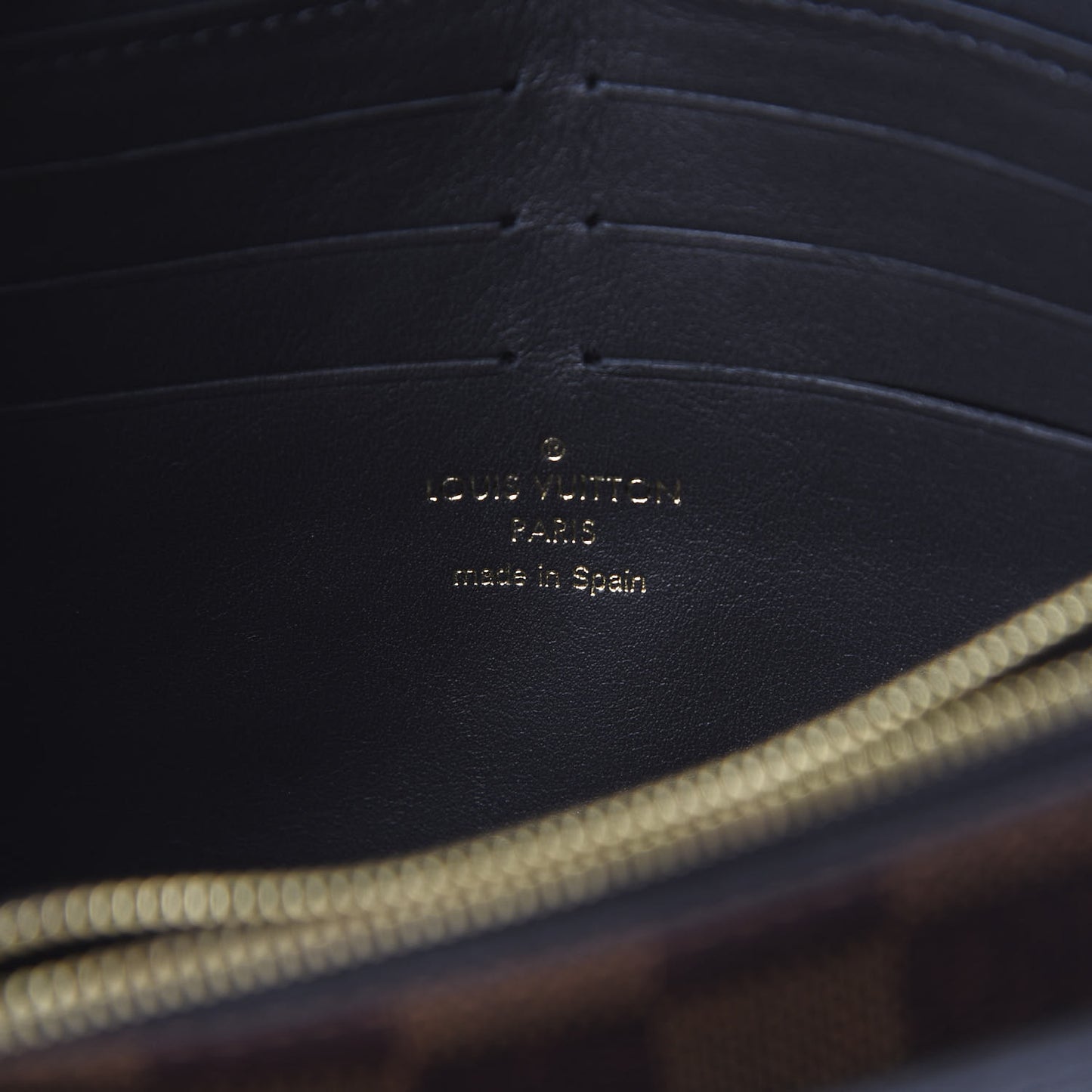 Damier Ebene Vavin Chain Wallet Black