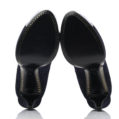 Chanel Suede Patent Cap Toe Pumps 38 Marine Fonce 4 of 4