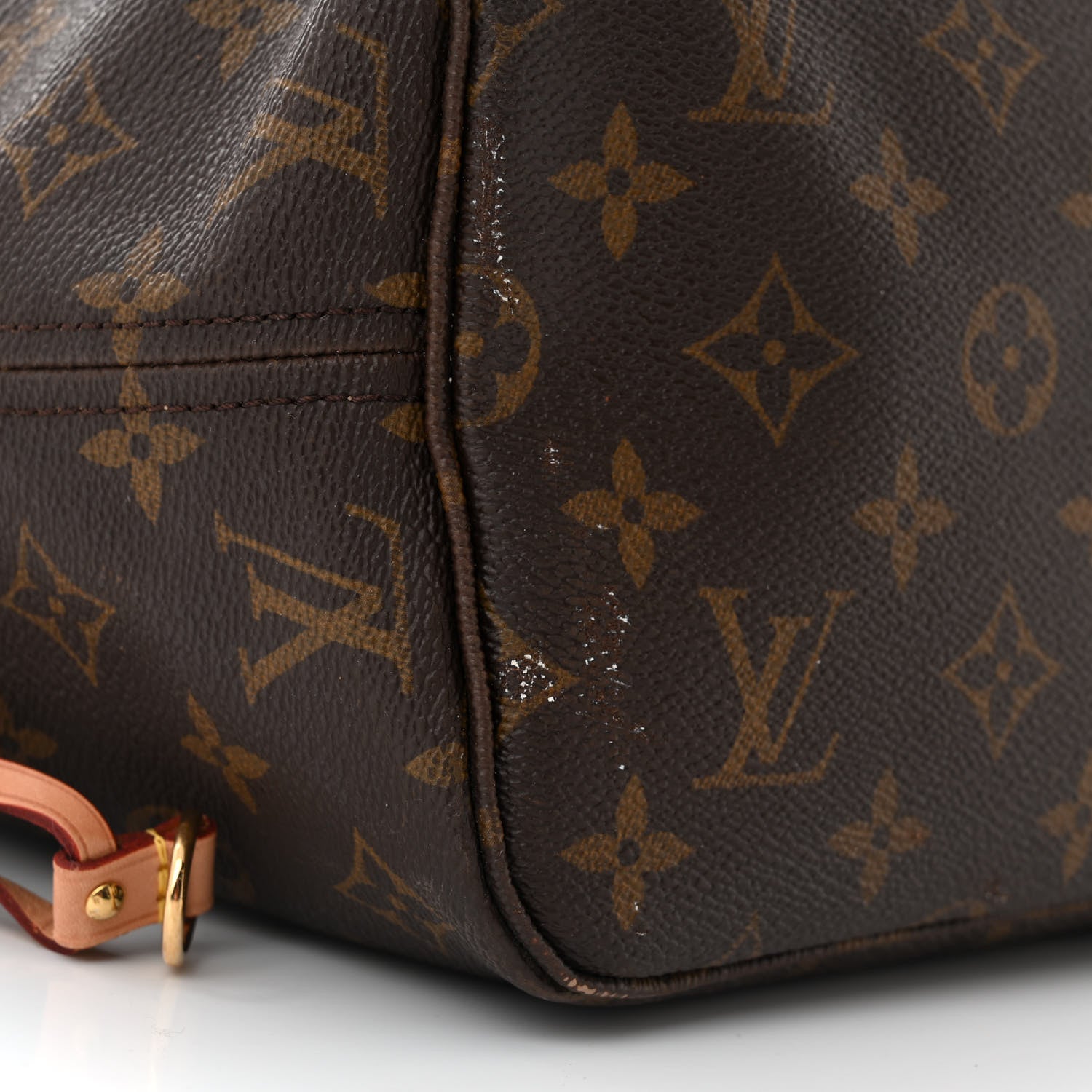 Louis Vuitton Monogram Neverfull MM 10 of 15