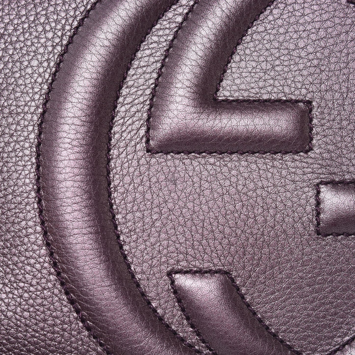 Metallic Pebbled Calfskin Medium Soho Chain Shoulder Bag Purple