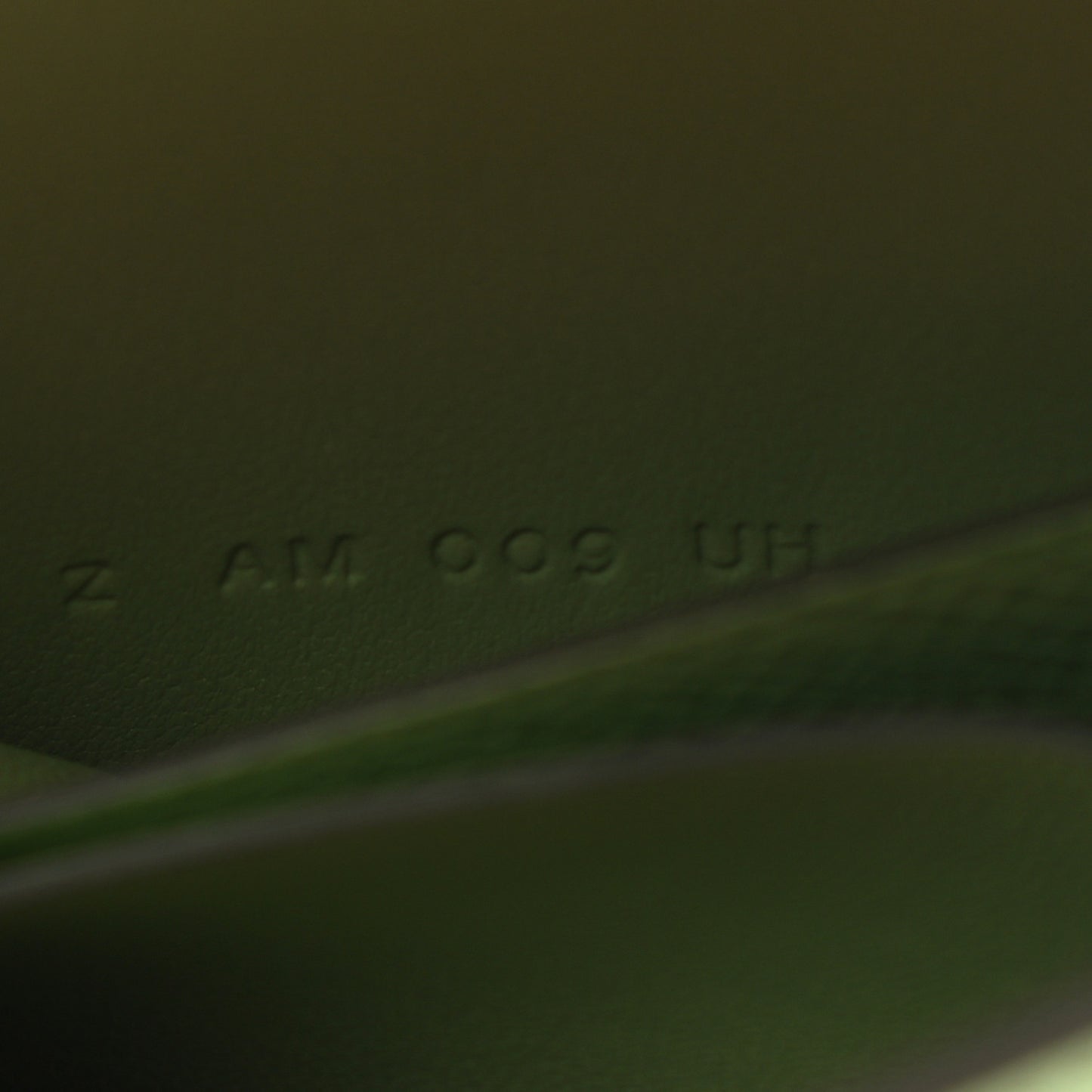 Epsom Constance Slim Wallet Vert Criquet