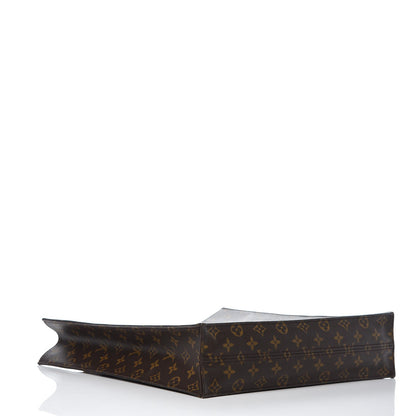 Louis Vuitton Monogram Sac Plat 4 of 11