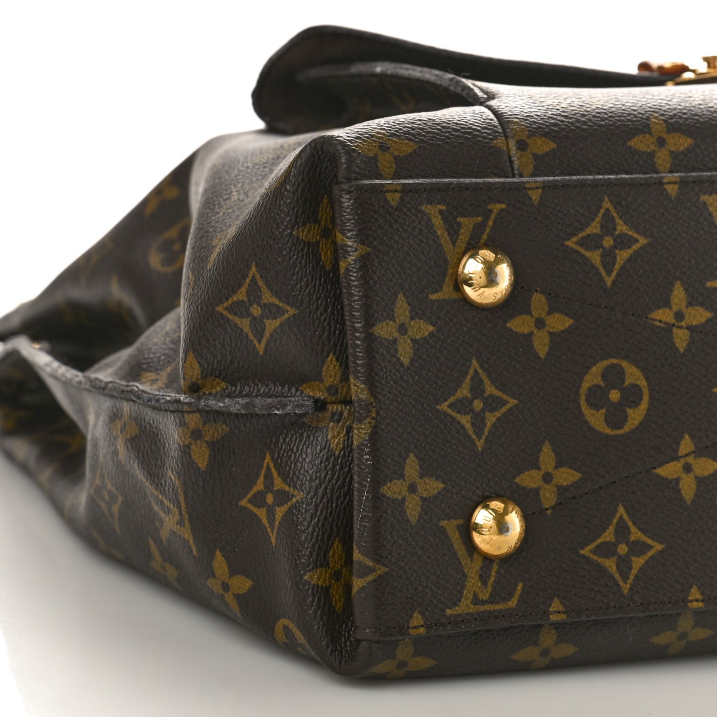Monogram Metis