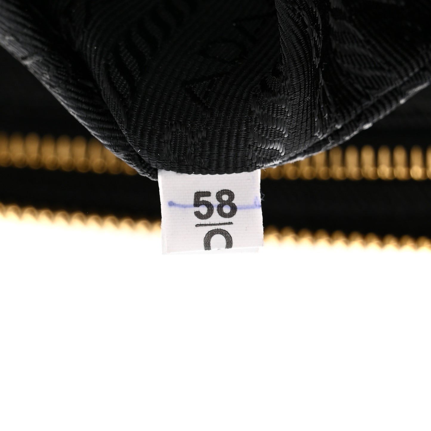 Saffiano Medium Galleria Double Zip Tote Black