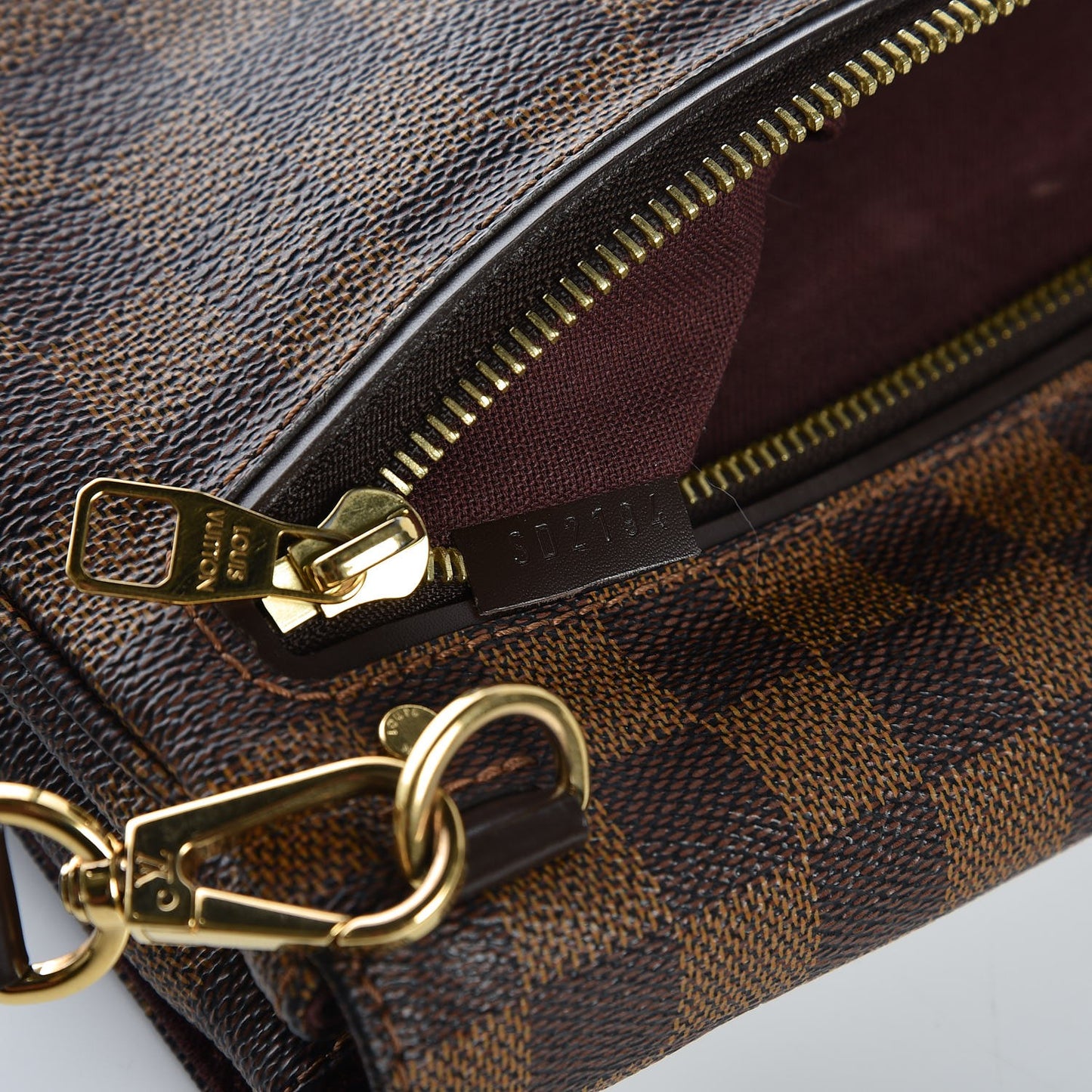 Damier Ebene Hoxton PM