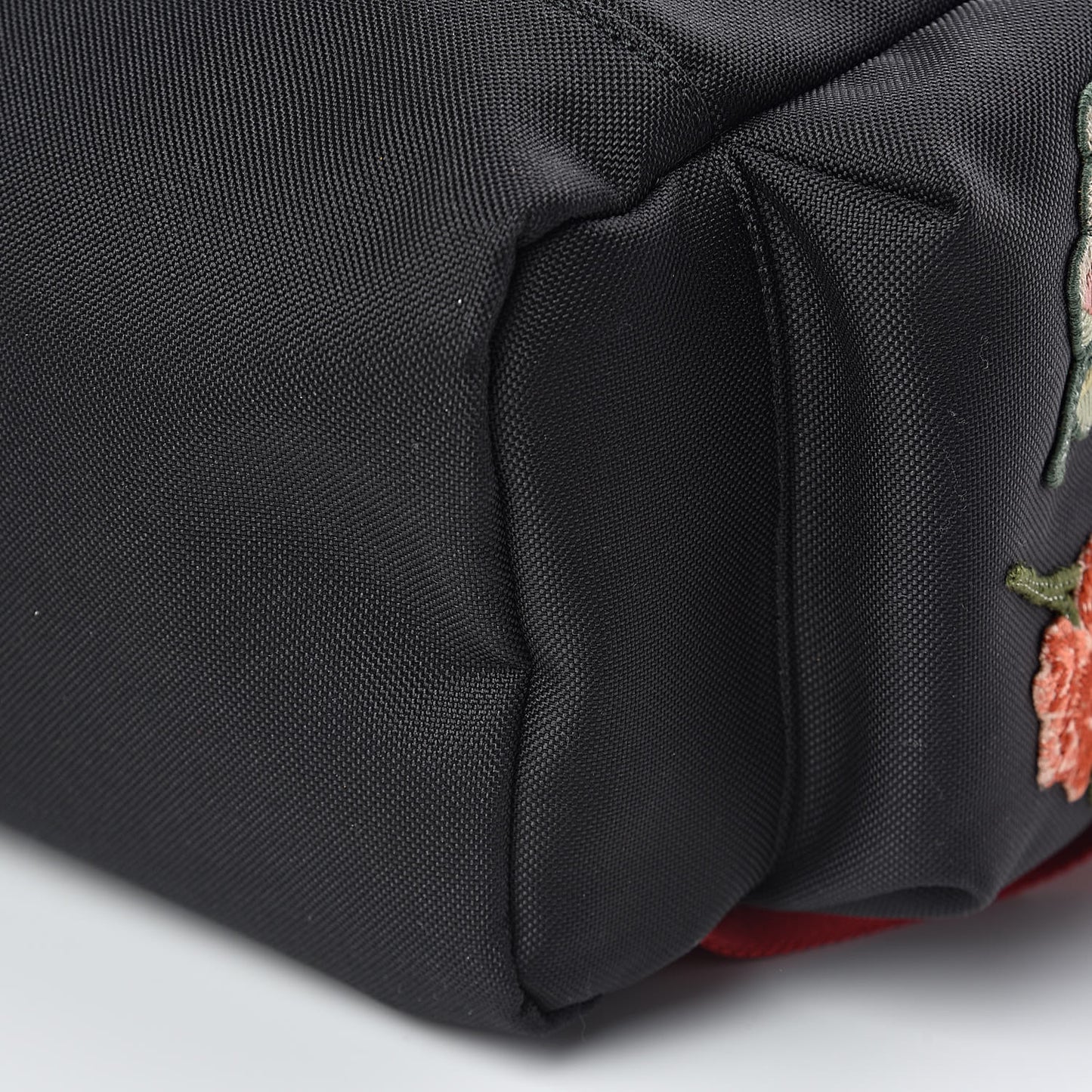 Techno Canvas Web L'Aveugle Par Amour Embroidered Drawstring Backpack Black