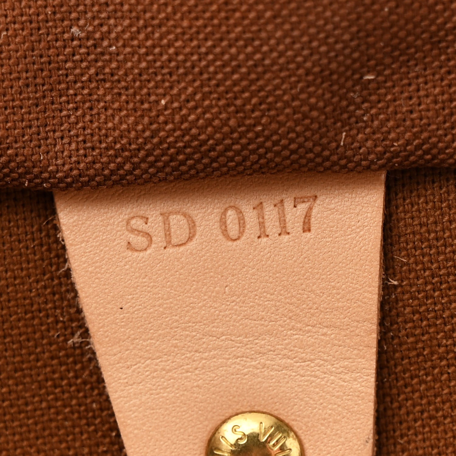Louis Vuitton Monogram Speedy 40 7 of 10