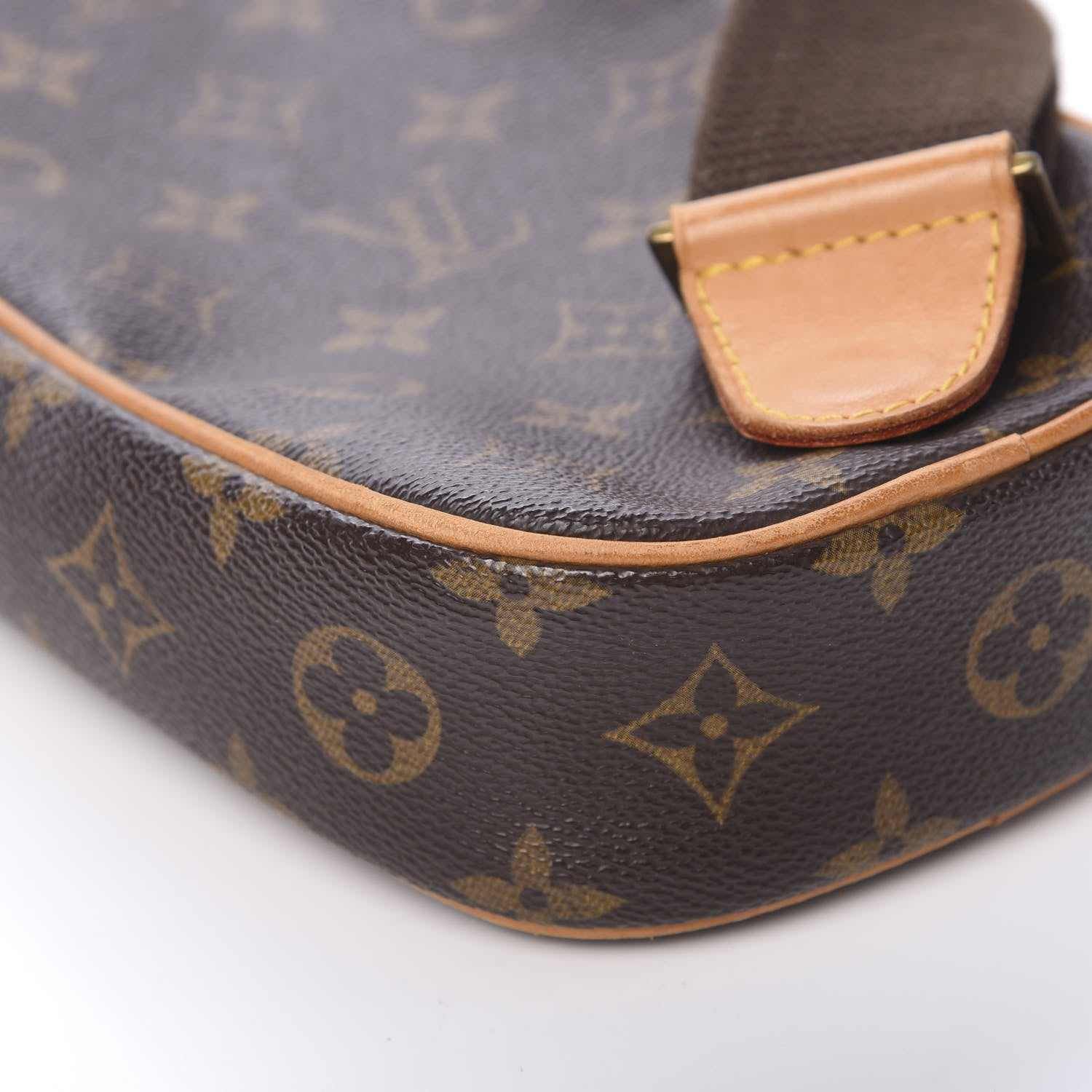 Louis Vuitton Monogram Pochette Gange 10 of 14