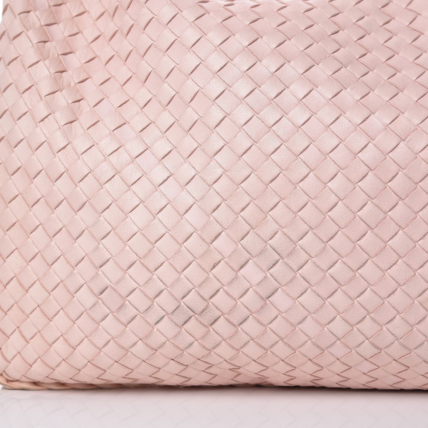 Nappa Intrecciato Large Veneta Hobo Magnolia