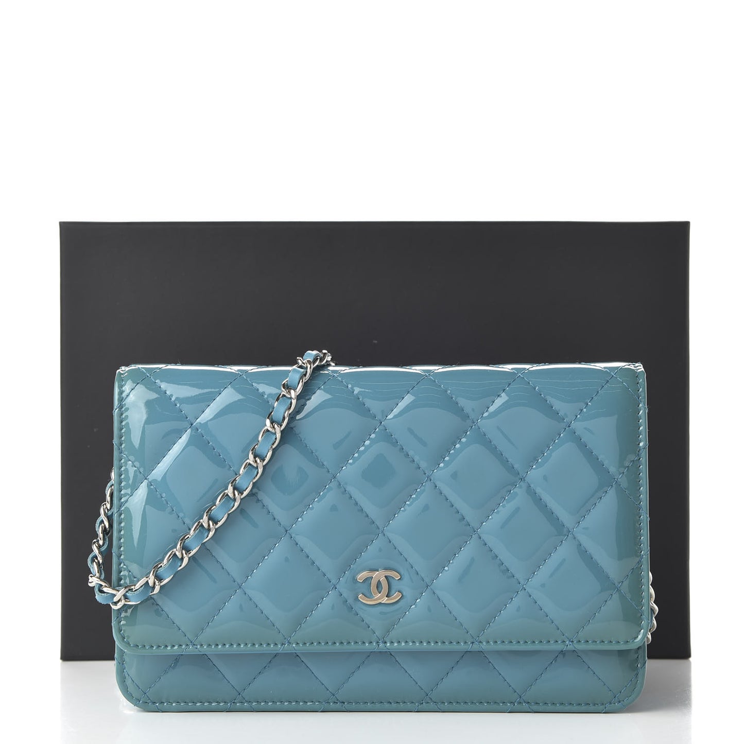 Patent Quilted Wallet On Chain WOC Blue