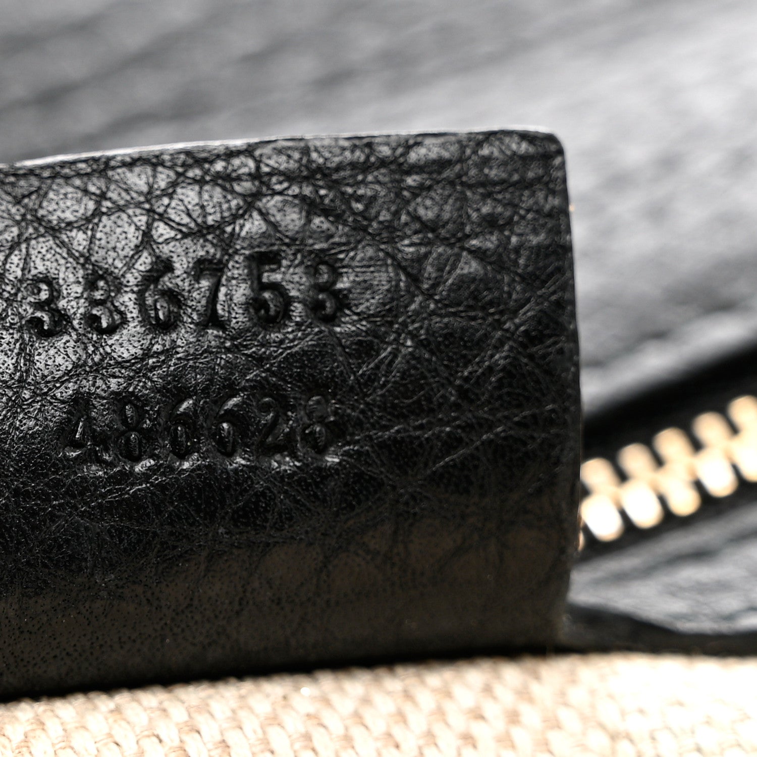 Gucci Pebbled Calfskin Medium Soho Clutch Black 8 of 11