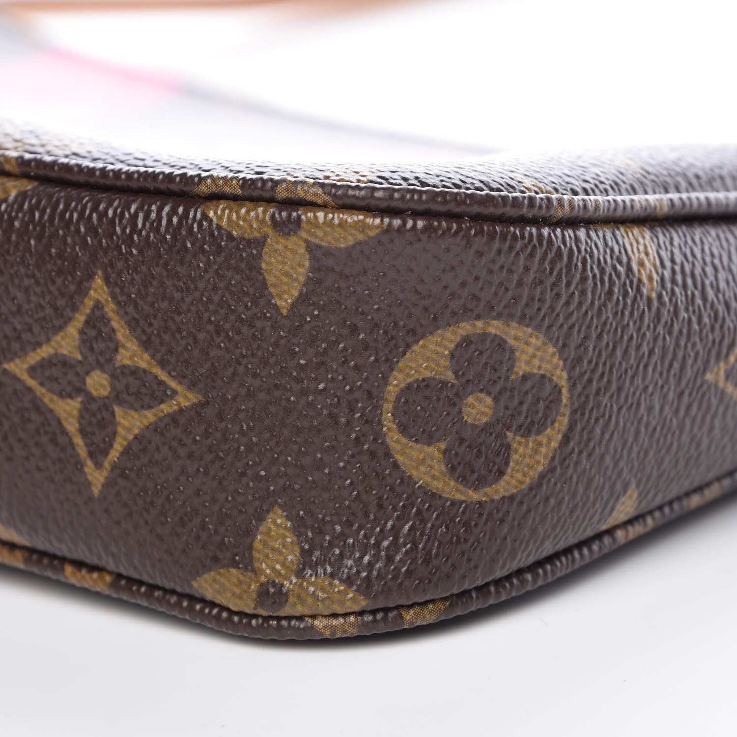 Louis Vuitton Monogram V Pochette Accessories Grenade 10 of 11